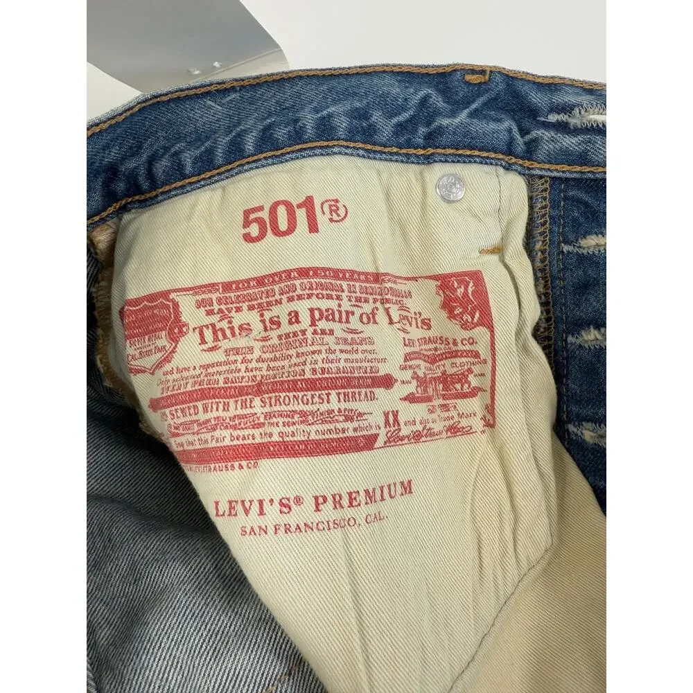 Levi's Premium Women 501 Original Fit Mid Rise Straight Leg Jeans 28x32 Blue NWT - Picture 11 of 16